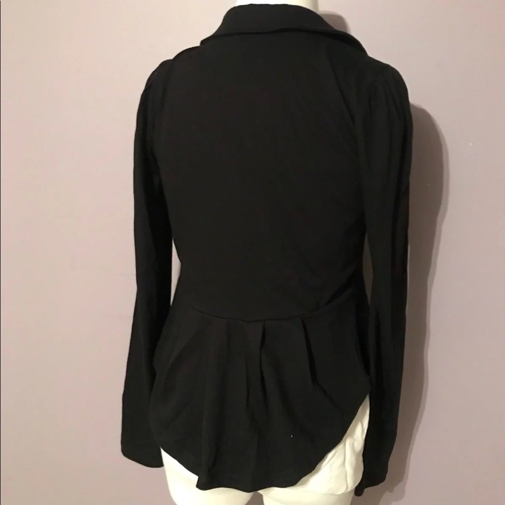 Blazer - Picture 2 of 2